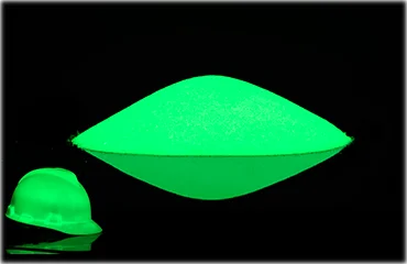 Special for plastics glow powder